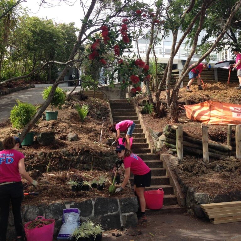 Farmers Daughter Gardeners 3 768x768