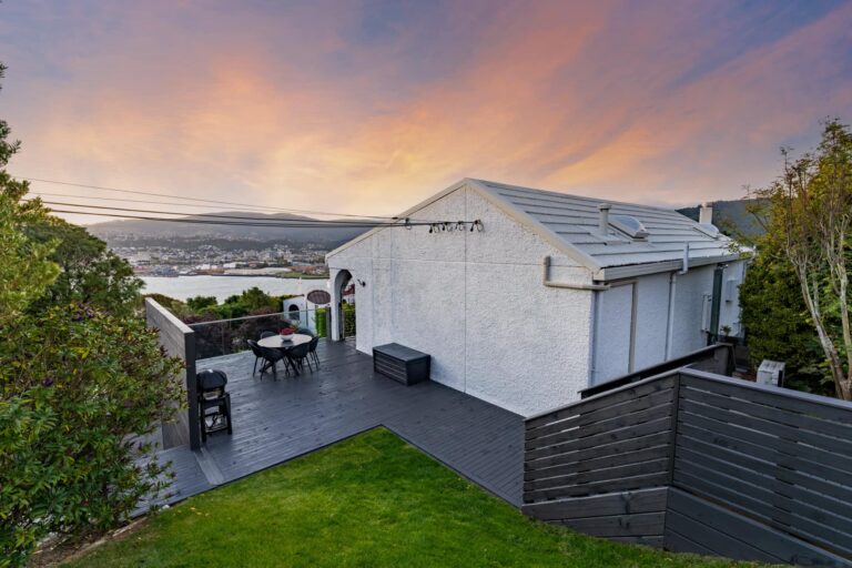 Anderson Fencing and Earthworks Ltd 3 768x512