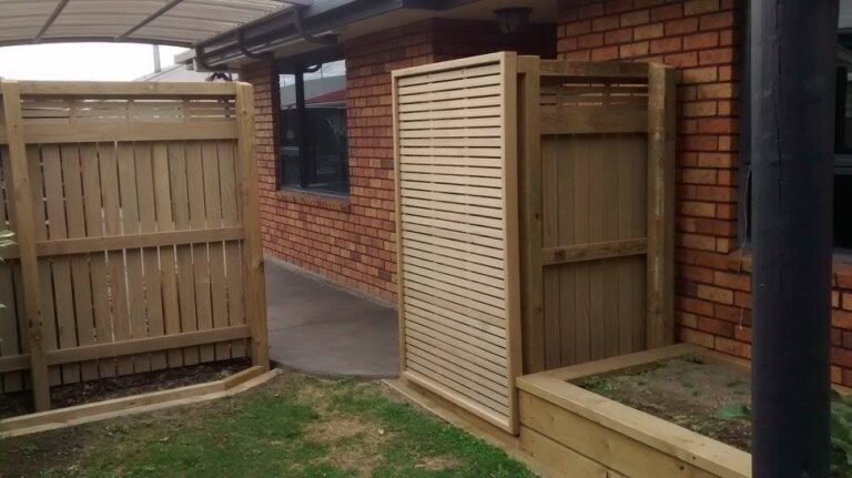 Quality Urban Rural Fencing 3 768x431