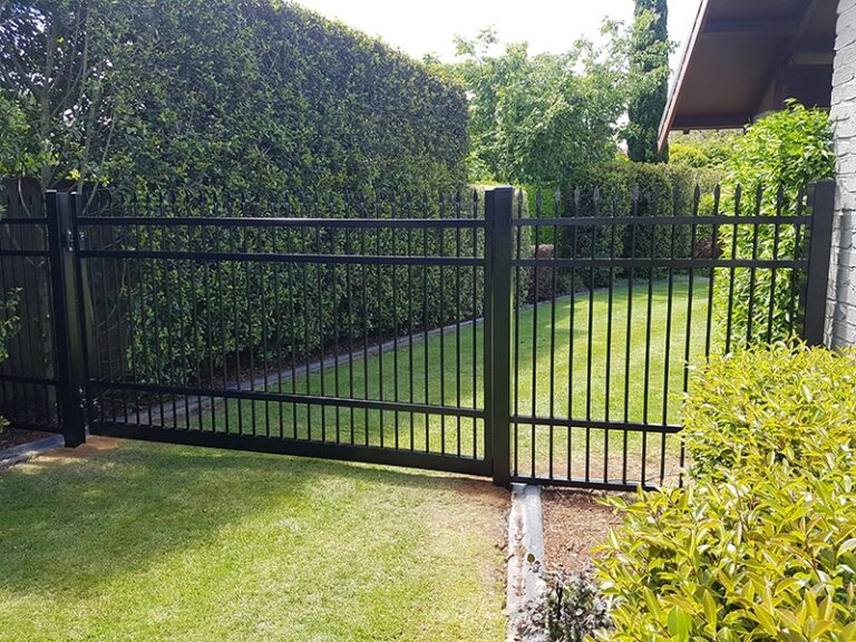 fencing gates more 3 768x576